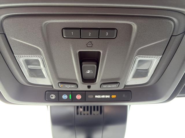 2026 Chevrolet Silverado 3500HD LTZ photo 4