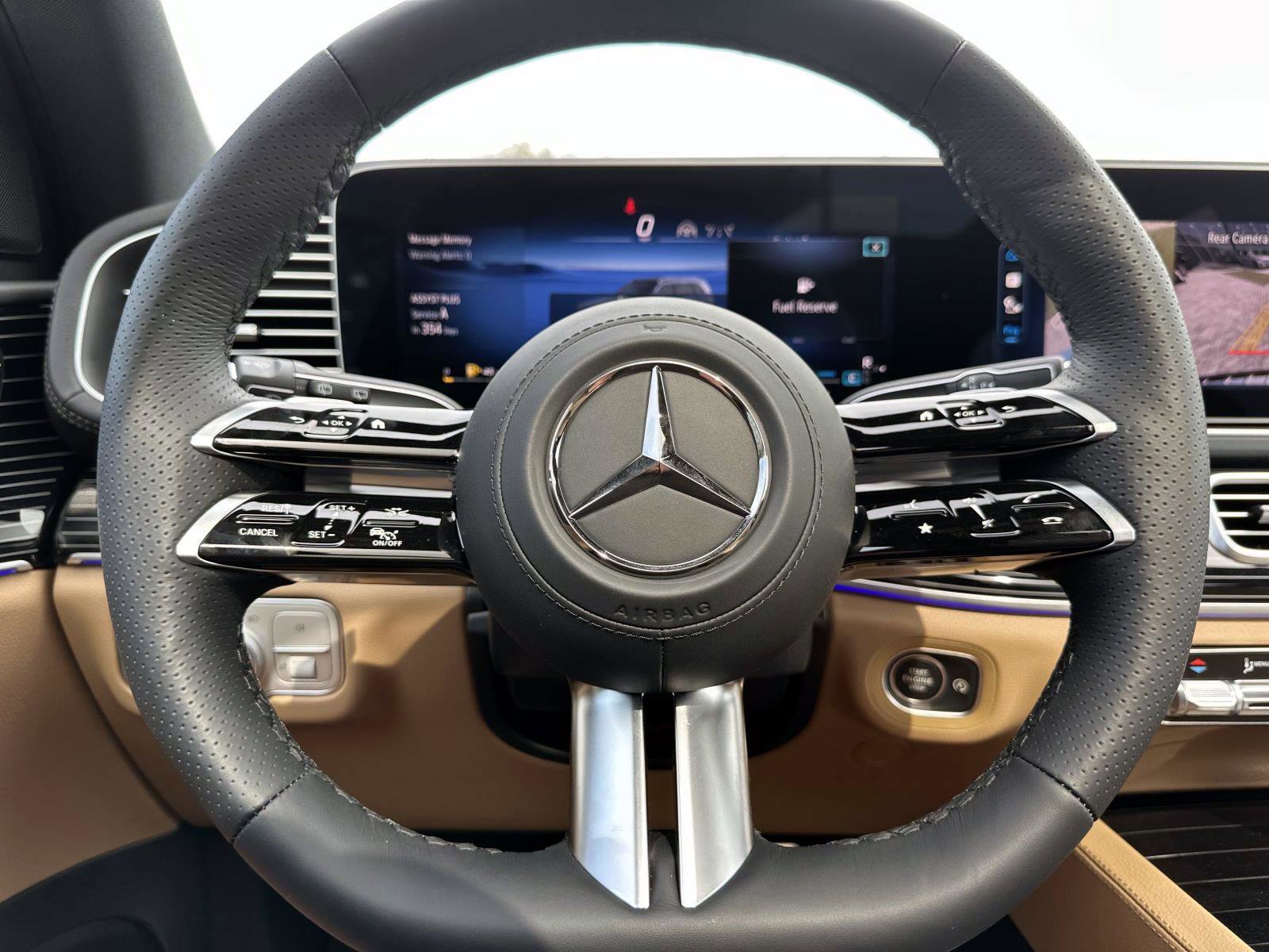 2026 Mercedes Benz GLS 450 4MATIC photo 24