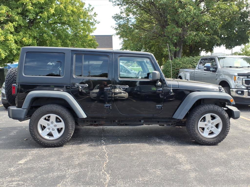 2013 Jeep Wrangler Unlimited Sport photo 17