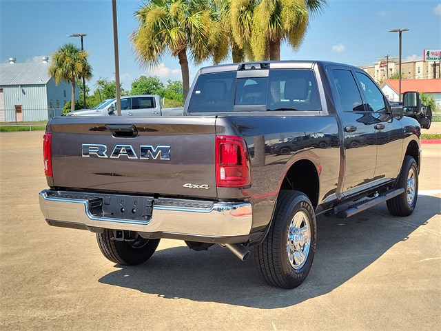 2026 Ram 2500 Tradesman photo 7