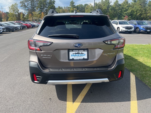 2021 Subaru Outback Limited photo 5