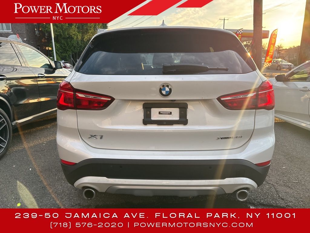 2022 Bmw X1 XDrive28i photo 3