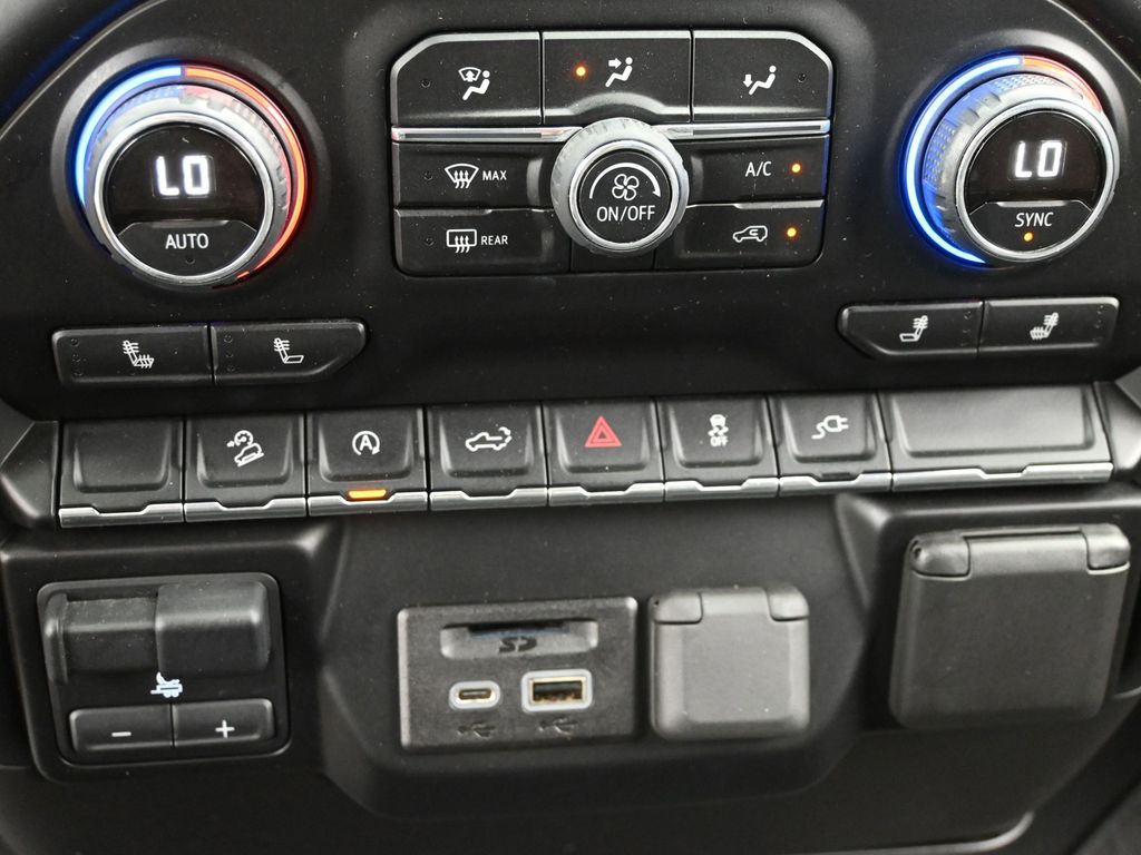 2019 Chevrolet Silverado 1500 LT photo 14