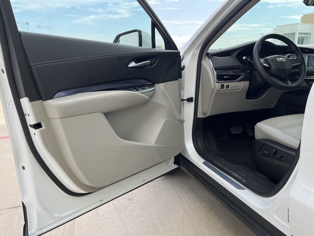 2023 Cadillac XT4 Luxury photo 26