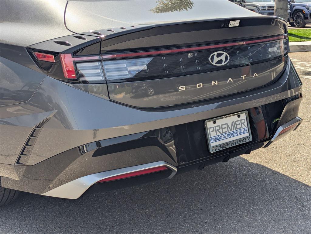 2025 Hyundai Sonata SEL photo 28