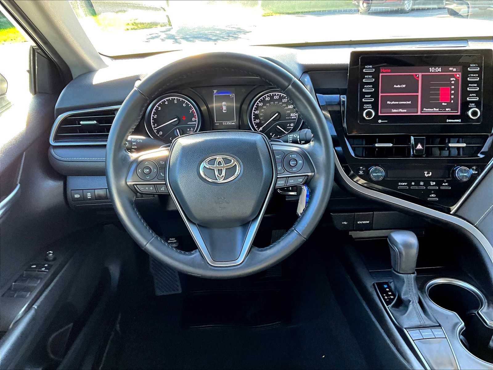 2023 Toyota Camry SE photo 17