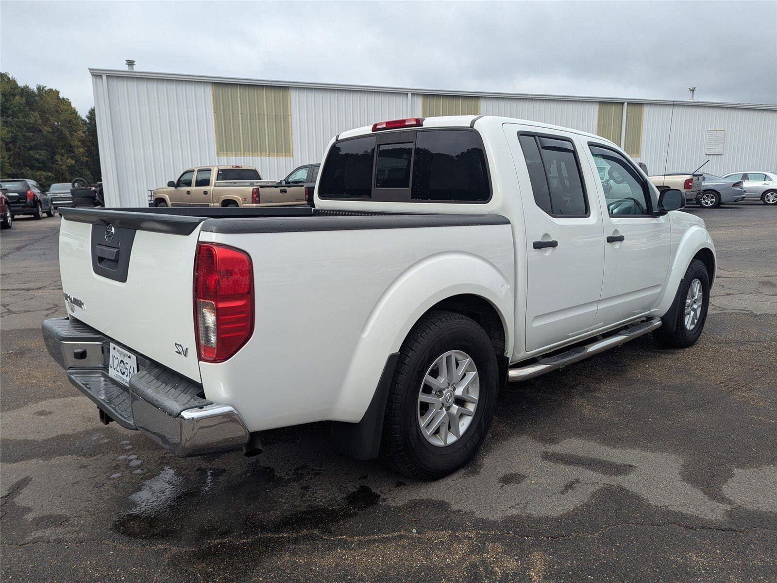 2020 Nissan Frontier SV photo 4