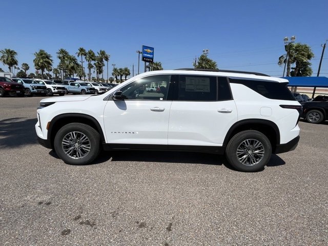 2025 Chevrolet Traverse photo 4