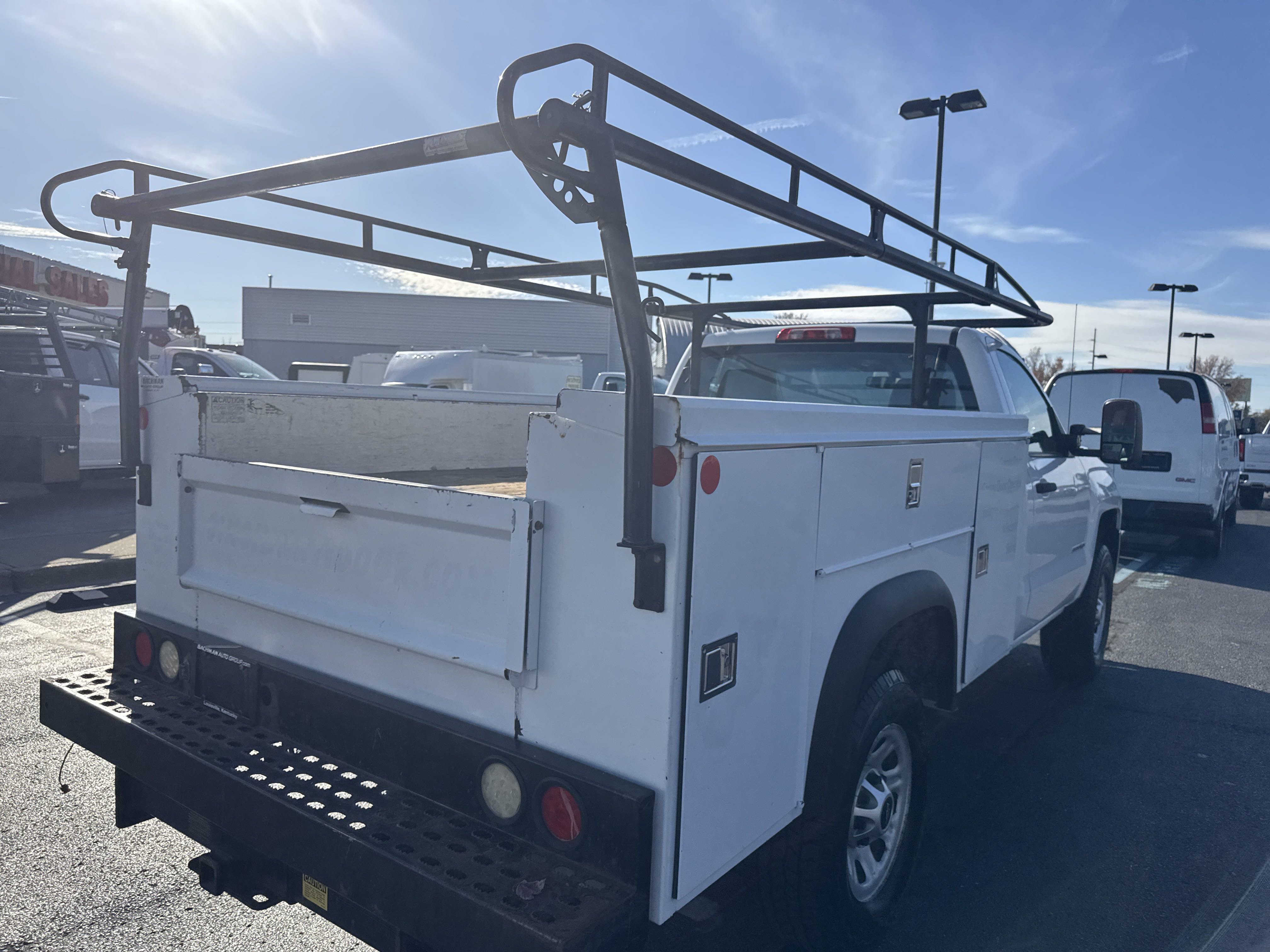 2015 Chevrolet Silverado 3500HD Work Truck photo 4