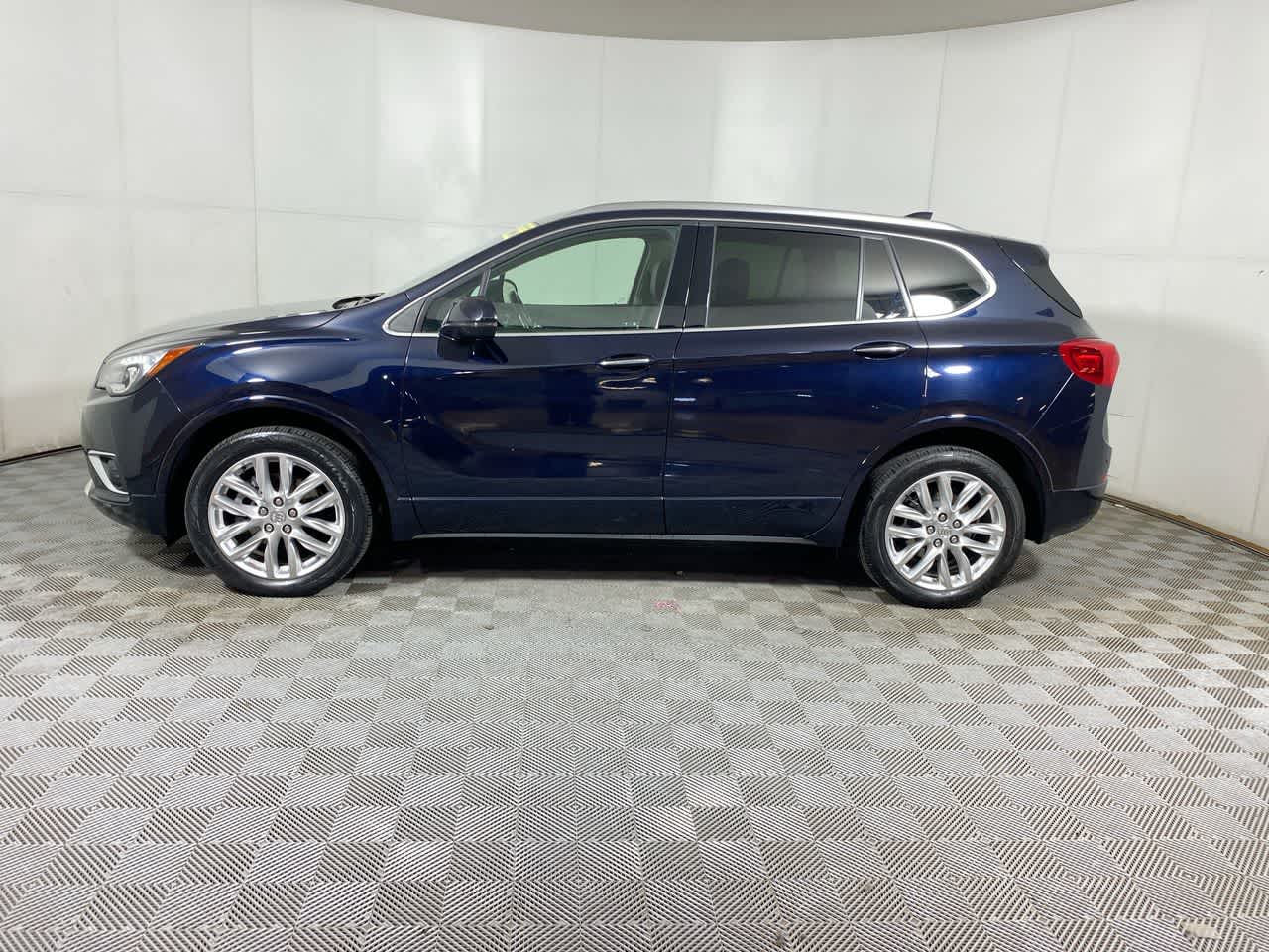 2020 Buick Envision Premium photo 2