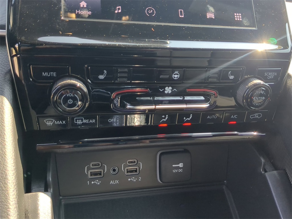 2025 Jeep Grand Cherokee Altitude X photo 15