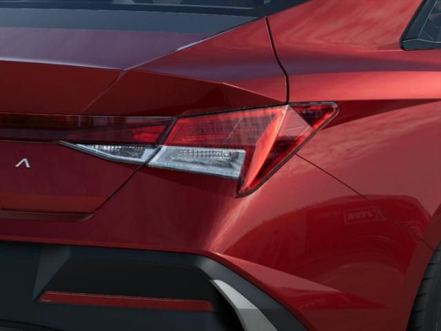 2025 Hyundai Elantra SEL Convenience photo 10