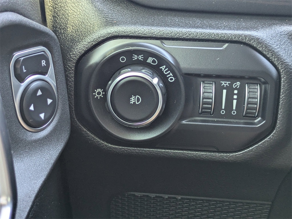 2021 Jeep Wrangler Unlimited Rubicon 392 photo 26