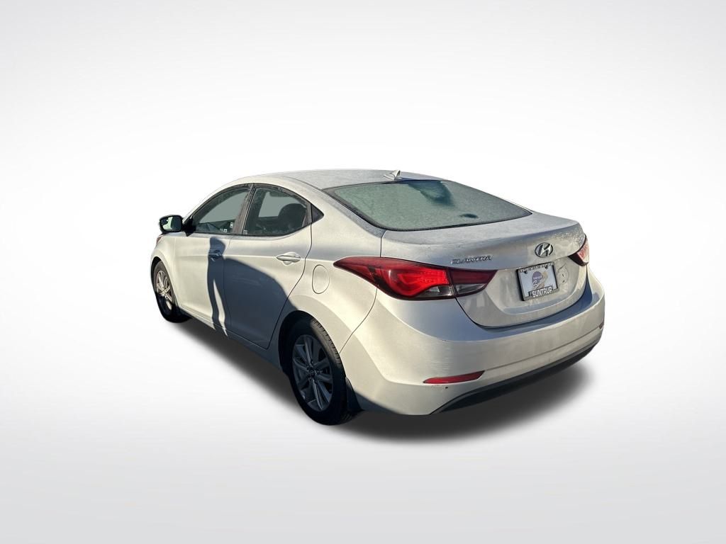2015 Hyundai Elantra SE photo 3
