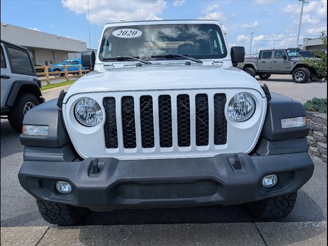 2020 Jeep Gladiator Sport photo 21