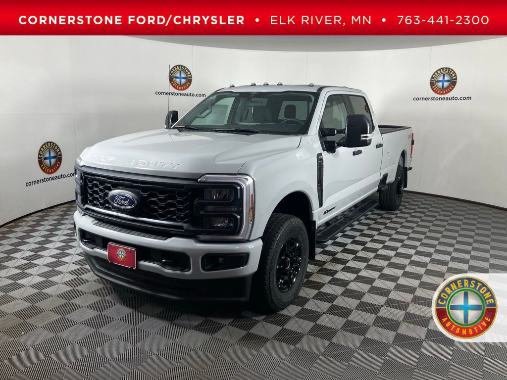 2026 Ford F-350 Super Duty XL's photo