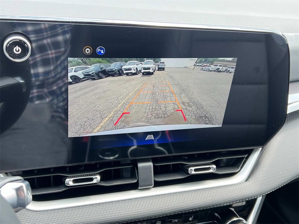 2026 Chevrolet Equinox photo 15