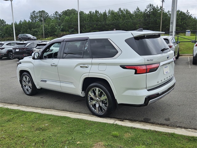 2024 Toyota Sequoia Capstone photo 10