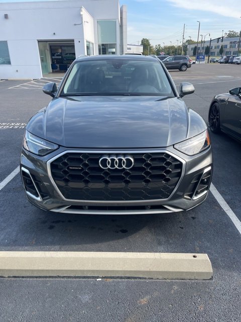 2023 Audi Q5 S line Premium photo 5