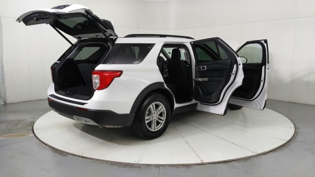 Used 2023 WHITE Ford XLT image 11