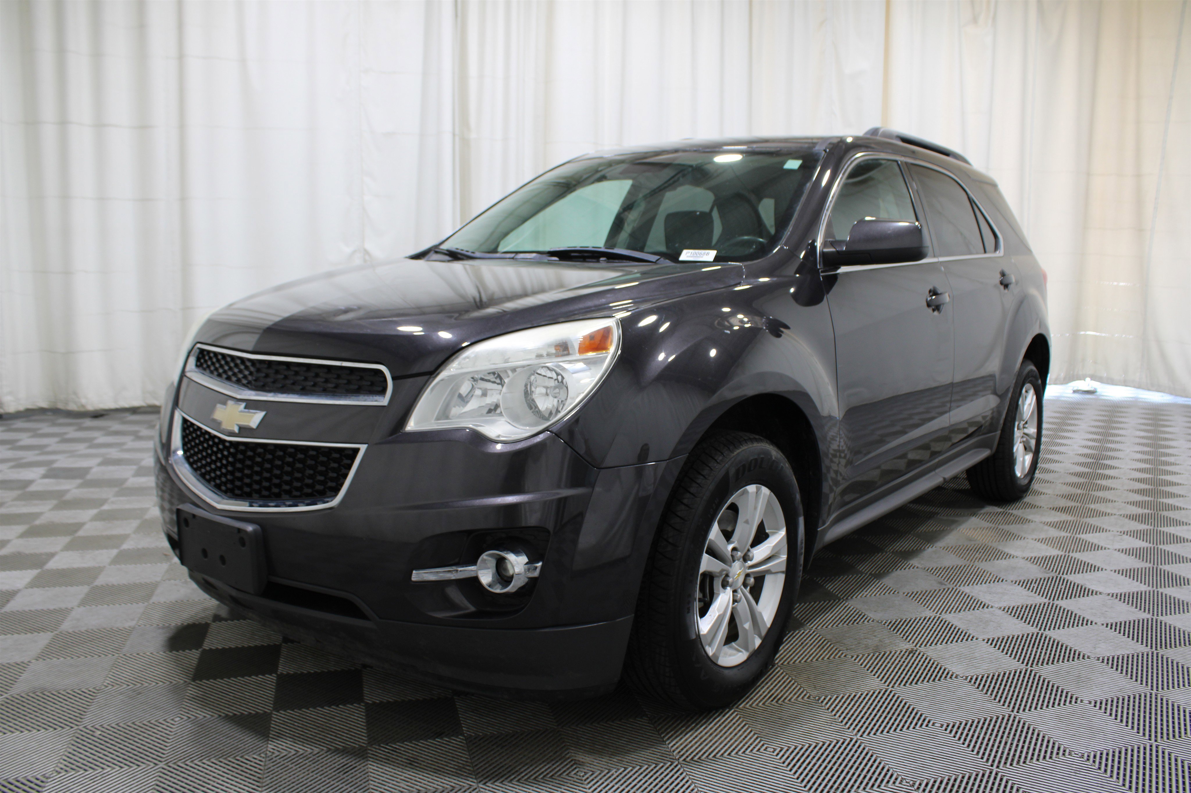 2013 Chevrolet Equinox LT photo 2
