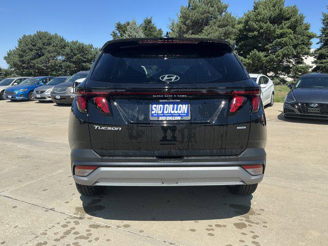 2025 Hyundai Tucson SEL photo 3