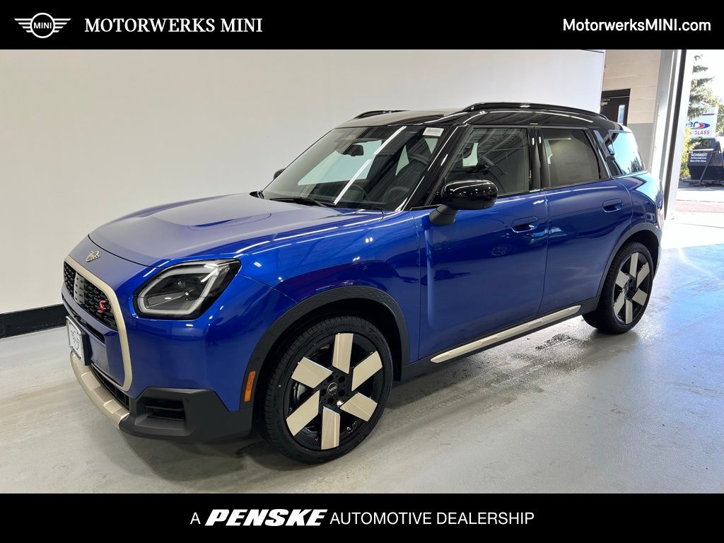 2025 MINI Countryman S's photo