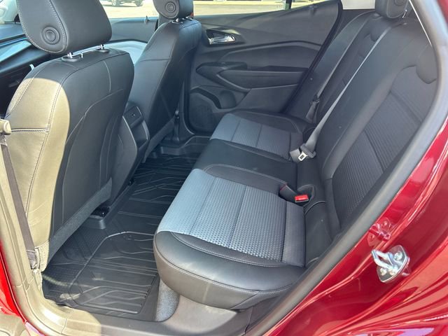 2025 Chevrolet Trax LT photo 22