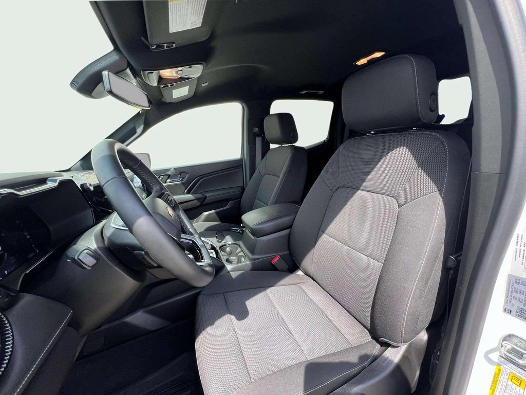 2023 Chevrolet Colorado LT photo 17