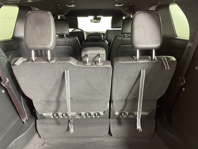 2026 Chrysler Pacifica photo 18