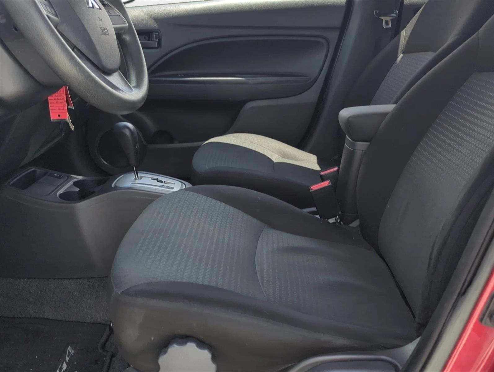 2022 Mitsubishi Mirage G4 ES photo 12