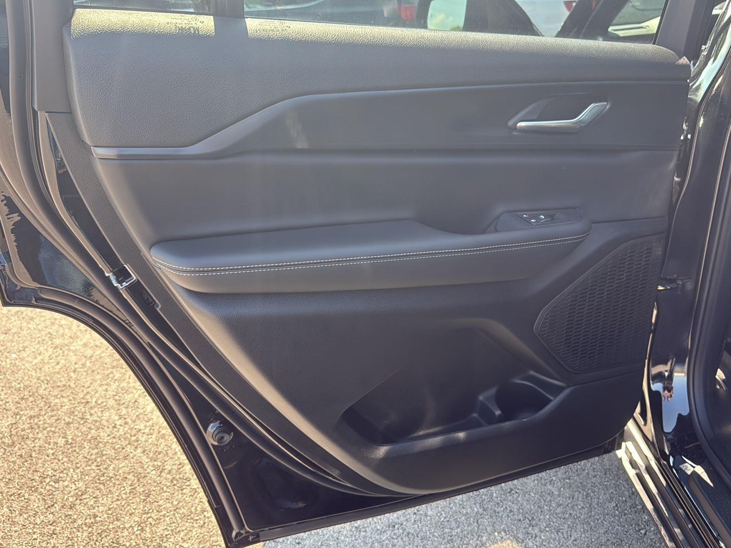 2025 Jeep Grand Cherokee Altitude X photo 22