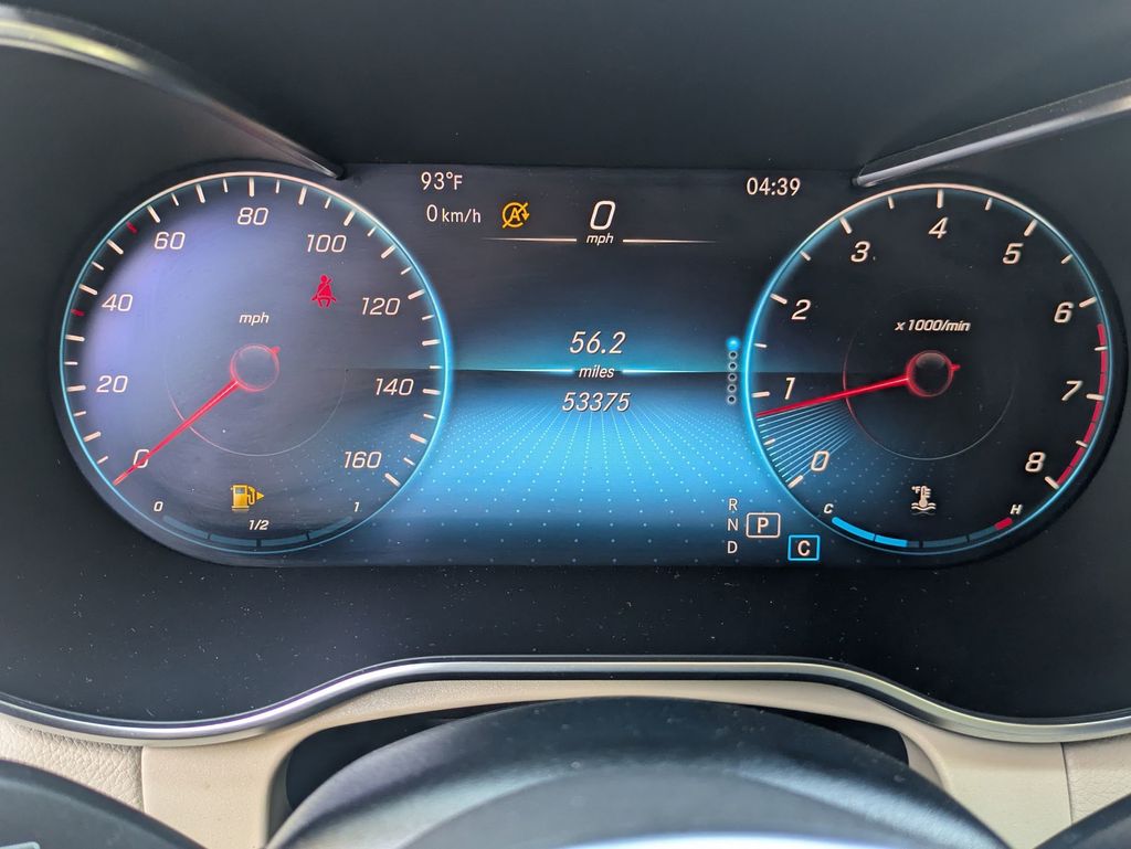 2022 Mercedes Benz GLC 300 photo 17