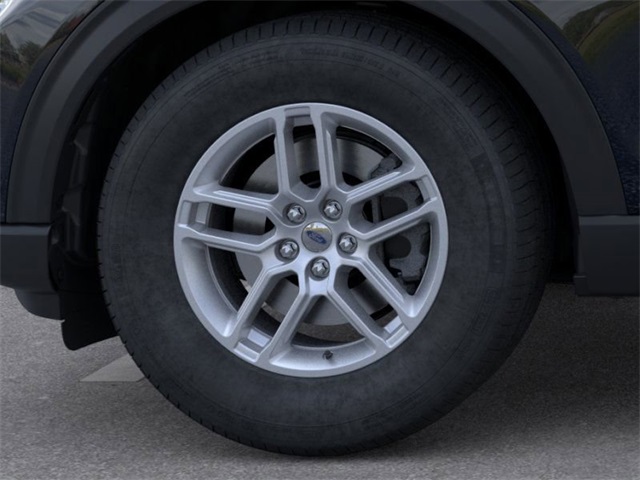 2025 Ford Explorer photo 15
