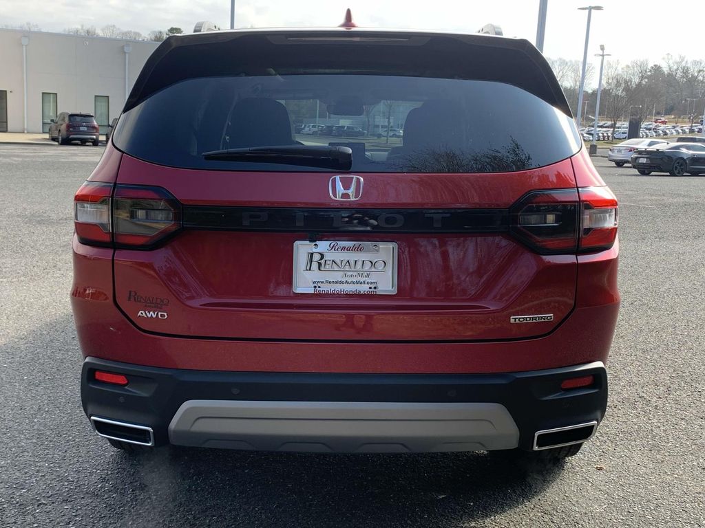 2025 Honda Pilot Touring photo 4