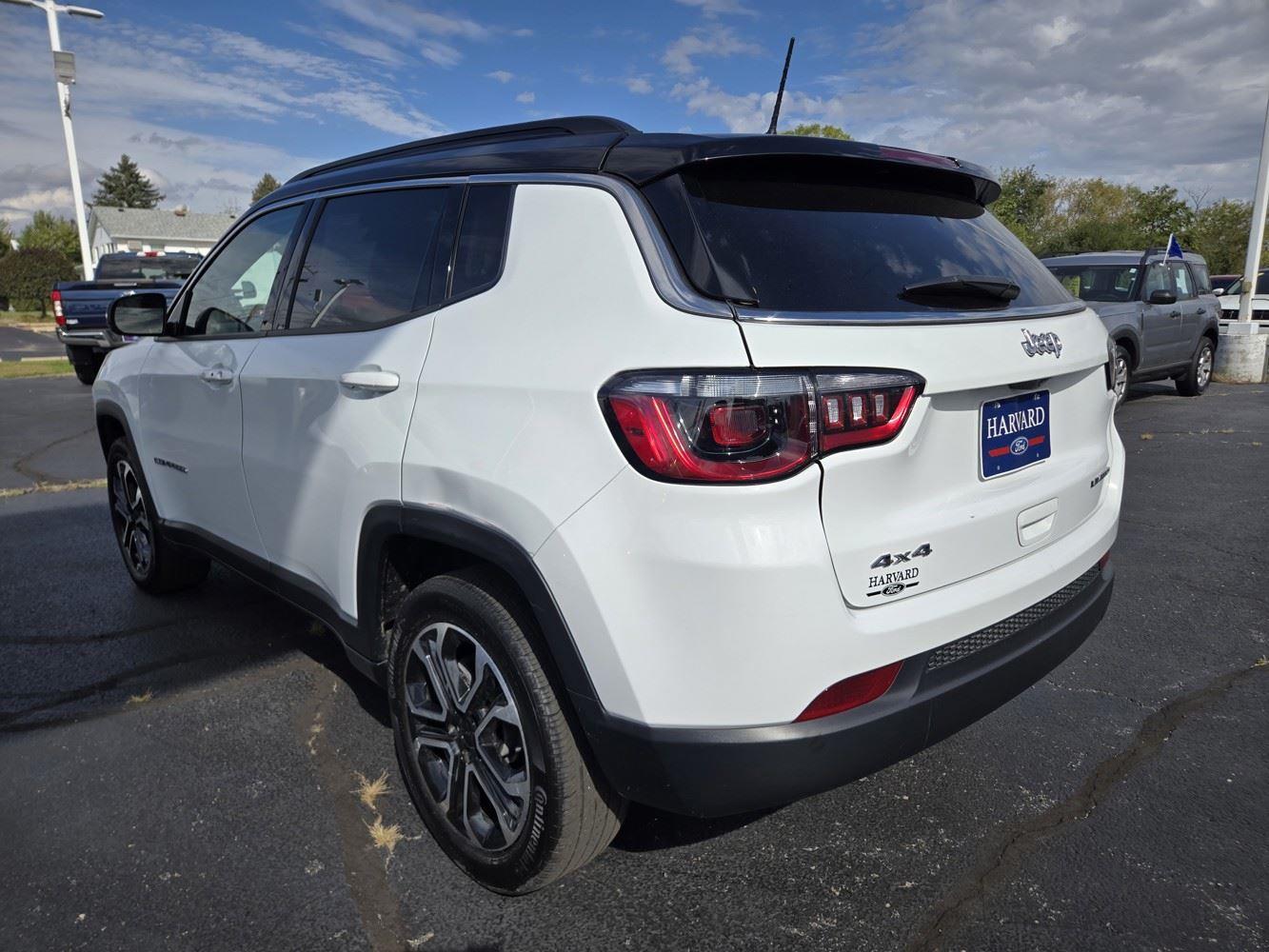 2022 Jeep Compass Limited photo 4