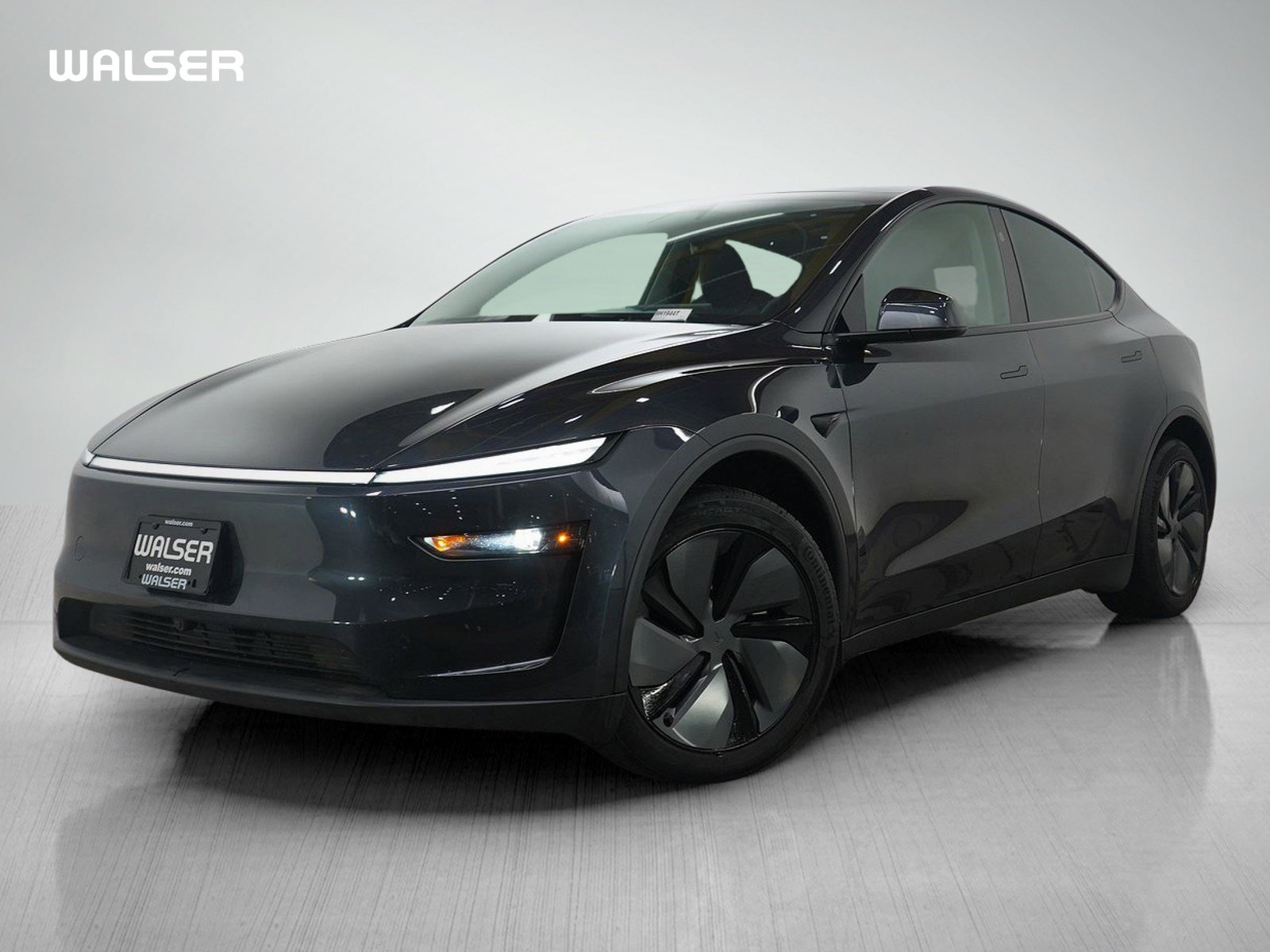 2026 Tesla Model Y's photo