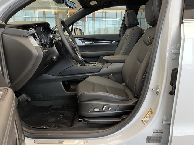 2025 Cadillac XT6 Premium Luxury photo 11