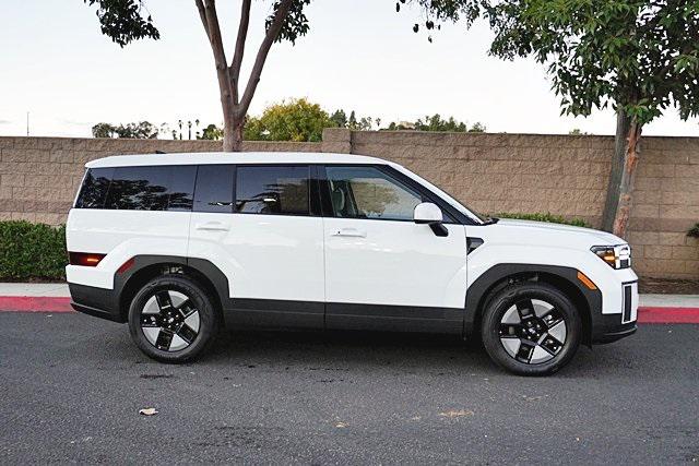 2026 Hyundai Santa Fe SE photo 4