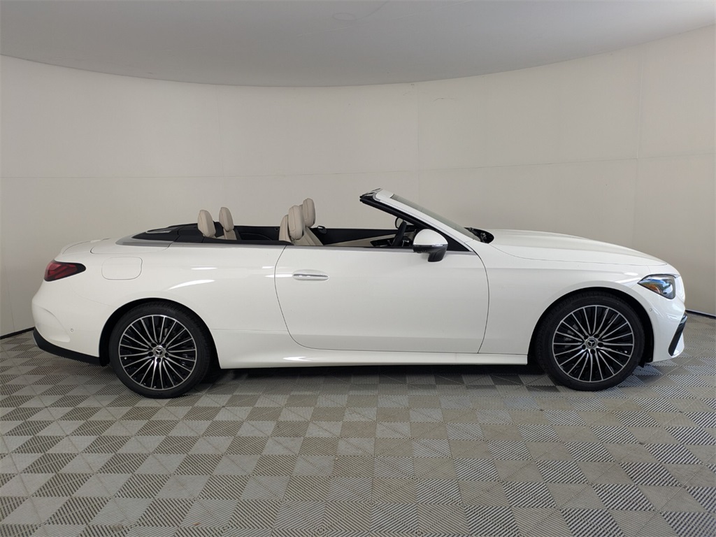 2026 Mercedes Benz CLE 300 4MATIC Cabriolet photo 3