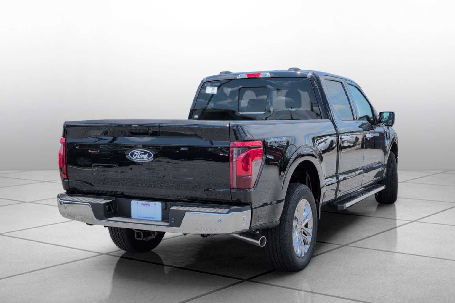 2025 Ford F-150 XLT photo 4