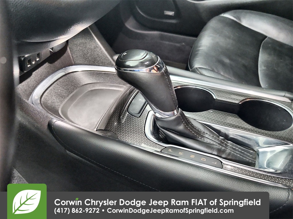 2017 Chevrolet Malibu 1LT photo 25