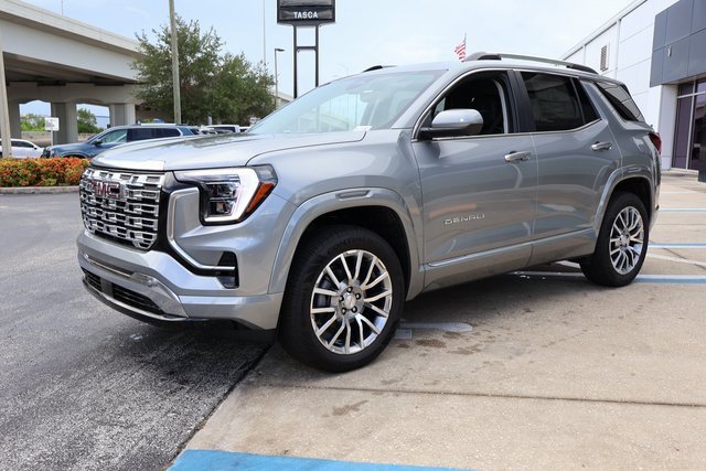 2026 Gmc Terrain Denali photo 3