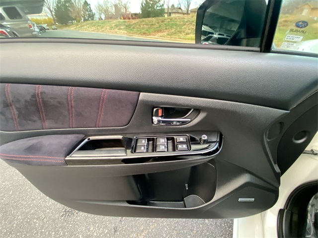 2019 Subaru WRX STI Limited photo 4