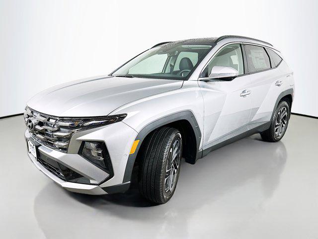 2025 Hyundai Tucson Limited photo 3