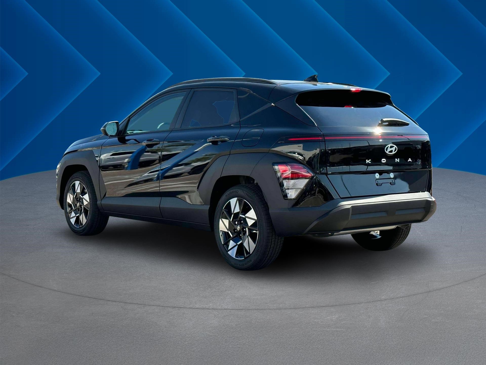 2025 Hyundai Kona SEL photo 5