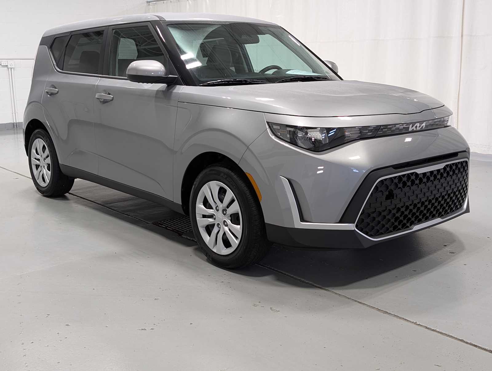 2023 Kia Soul LX S photo 5