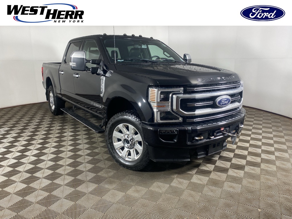 2022 Ford F-350 Super Duty Platinum's photo