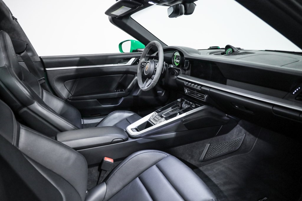2021 Porsche 911 Targa 4 photo 29