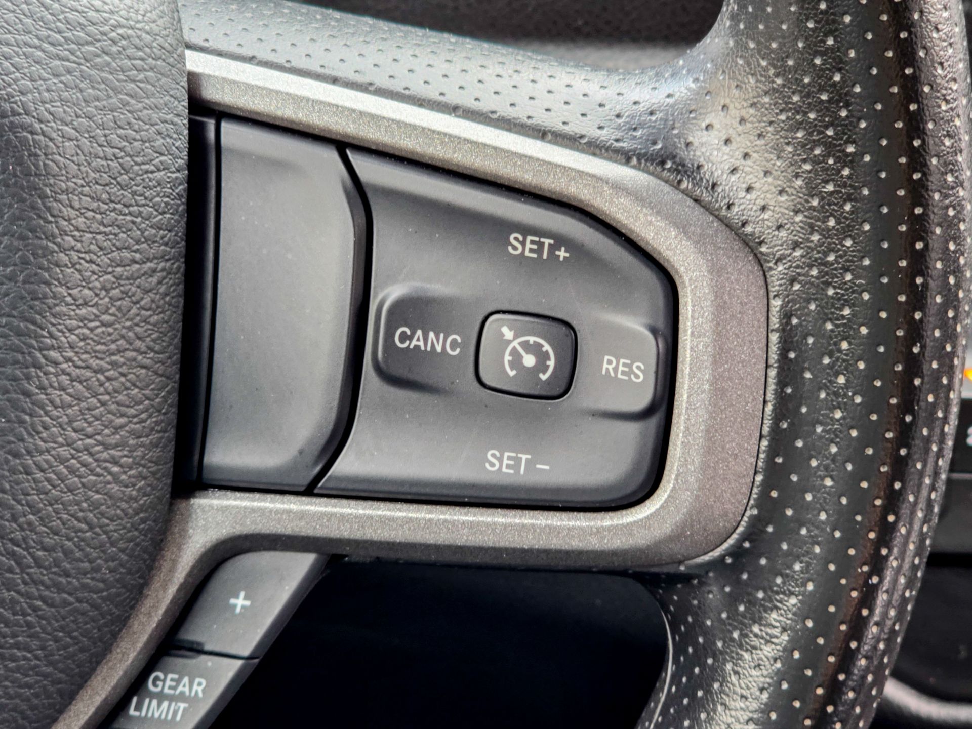 2023 Ram 5500 Tradesman photo 36